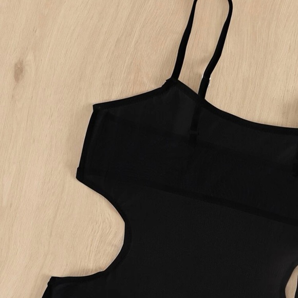 3 piece black swimwear set. Size Small. Brand new!! - Picture 6 of 9